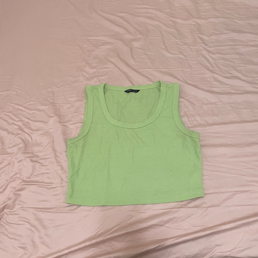 green cropped tank